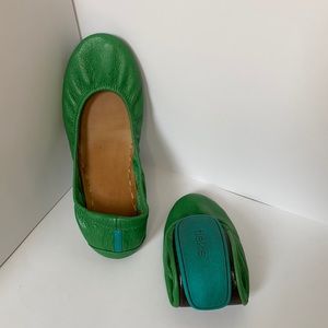 Clover Green Tieks Size 7